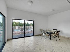 1839 Middle River Dr 302, Fort Lauderdale FL 33305