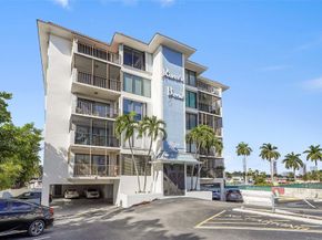 1839 Middle River Dr 302, Fort Lauderdale FL 33305