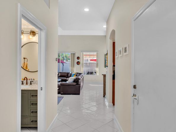 159 Spyglass Way, Palm Beach Gardens FL 33418