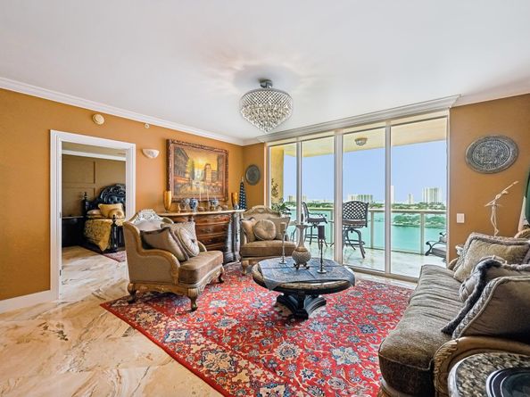 2640 Lake Shore Drive 1510, Riviera Beach FL 33404