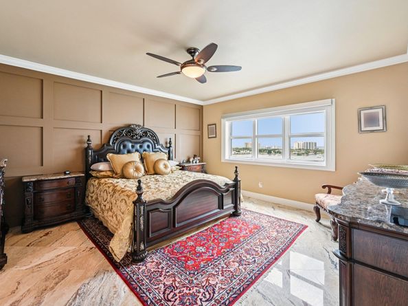 2640 Lake Shore Drive 1510, Riviera Beach FL 33404