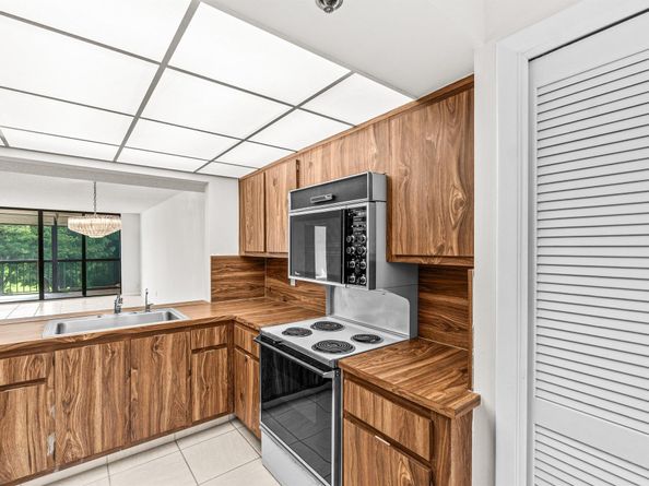 6620 Boca Del Mar Drive 407, Boca Raton FL 33433