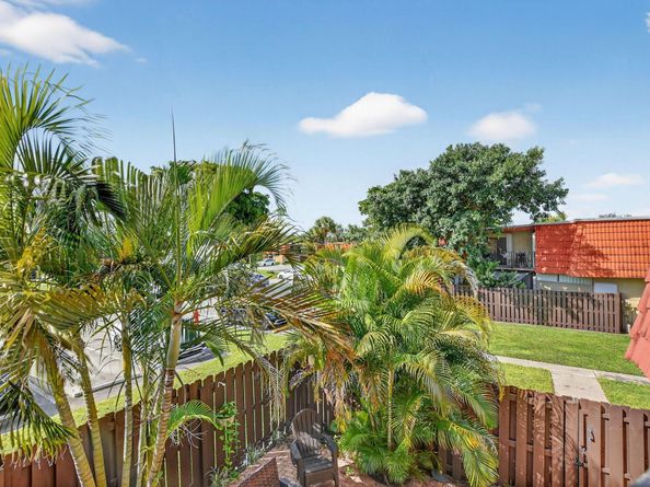 23018 Oxford Place D, Boca Raton FL 33433