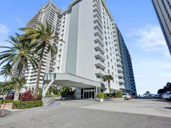 4250 Galt Ocean Dr 10C, Fort Lauderdale FL 33308