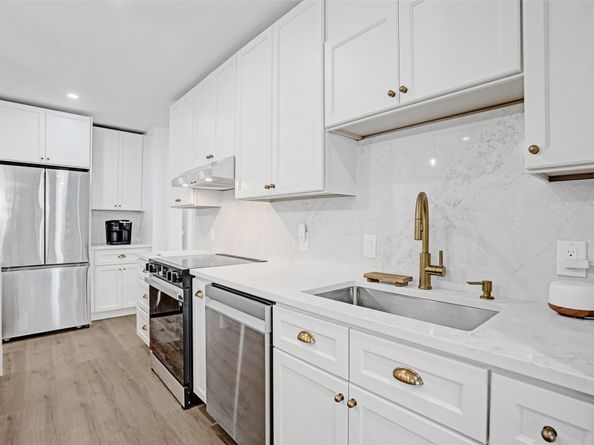 4250 Galt Ocean Dr 10C, Fort Lauderdale FL 33308