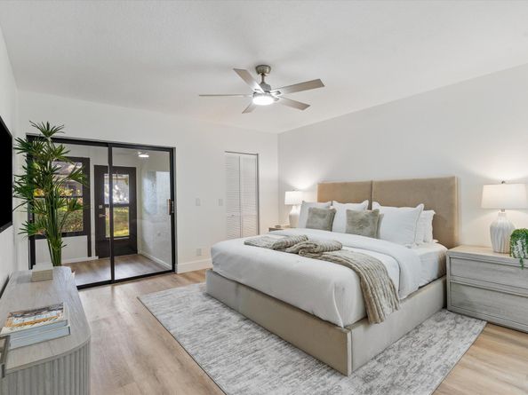 10967 Lake Front Place, Boca Raton FL 33498