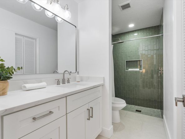 10967 Lake Front Place, Boca Raton FL 33498