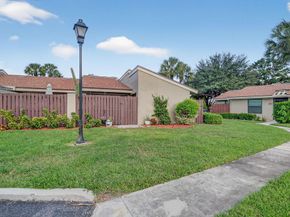 211 Meadows Drive, Boynton Beach FL 33436