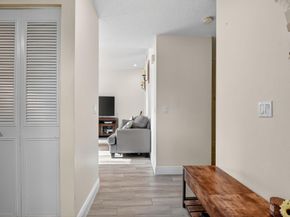 211 Meadows Drive, Boynton Beach FL 33436