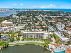425 Worth Avenue 2f, Palm Beach FL 33480