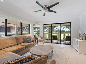 438 S Brackenwood Lane S, Palm Beach Gardens FL 33418