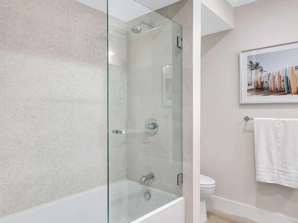 438 S Brackenwood Lane S, Palm Beach Gardens FL 33418