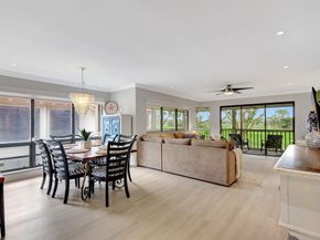 438 S Brackenwood Lane S, Palm Beach Gardens FL 33418