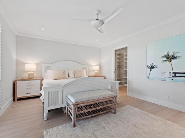 438 S Brackenwood Lane S, Palm Beach Gardens FL 33418