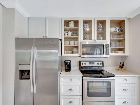 438 S Brackenwood Lane S, Palm Beach Gardens FL 33418