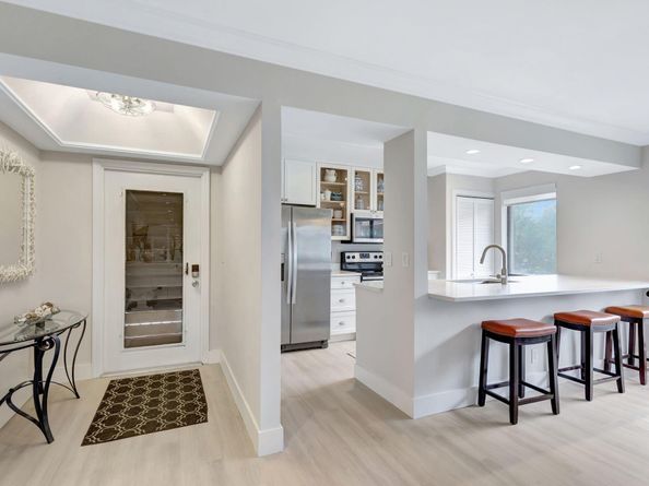 438 S Brackenwood Lane S, Palm Beach Gardens FL 33418