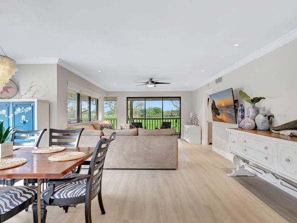 438 S Brackenwood Lane S, Palm Beach Gardens FL 33418