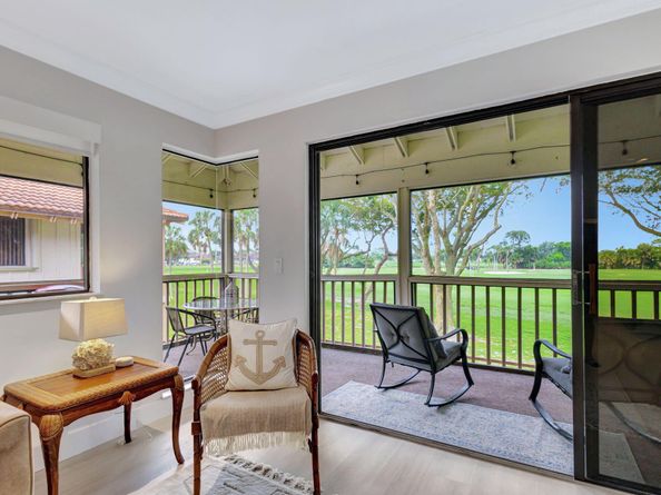 438 S Brackenwood Lane S, Palm Beach Gardens FL 33418