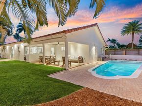 2750 NE 35th Ct, Fort Lauderdale FL 33308