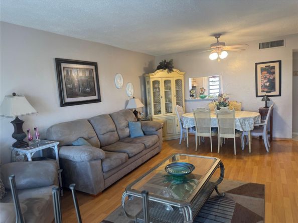 3940 NW 42 Ave 315, Lauderdale Lakes FL 33319