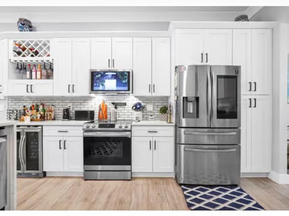 123 Bilbao St, Royal Palm Beach FL 33411