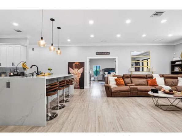 123 Bilbao St, Royal Palm Beach FL 33411