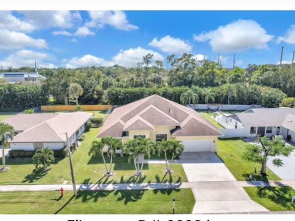 123 Bilbao St, Royal Palm Beach FL 33411