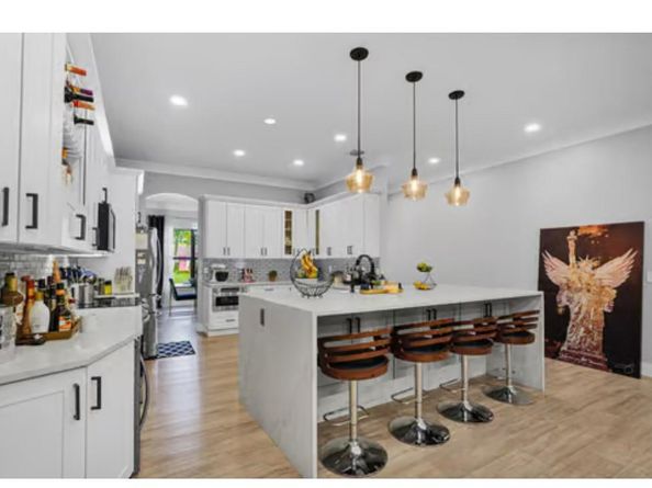 123 Bilbao St, Royal Palm Beach FL 33411