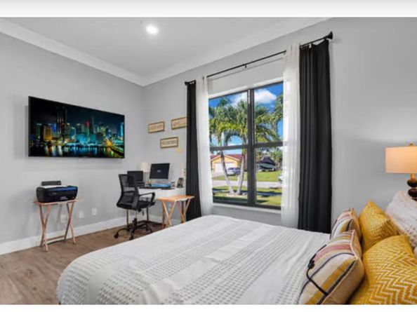 123 Bilbao St, Royal Palm Beach FL 33411