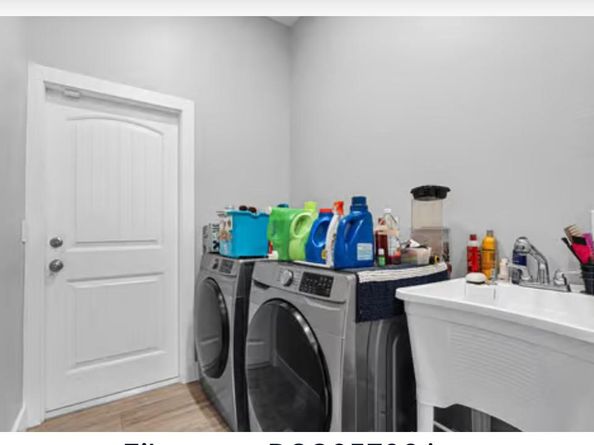 123 Bilbao St, Royal Palm Beach FL 33411