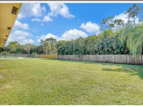 123 Bilbao St, Royal Palm Beach FL 33411