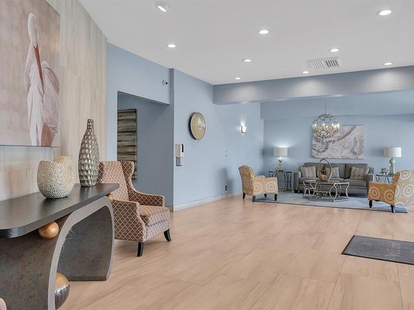 1200 Hibiscus Ave 1804, Pompano Beach FL 33062