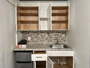 1011 NW 195th St, Miami Gardens FL 33169