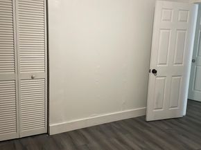 1011 NW 195th St, Miami Gardens FL 33169