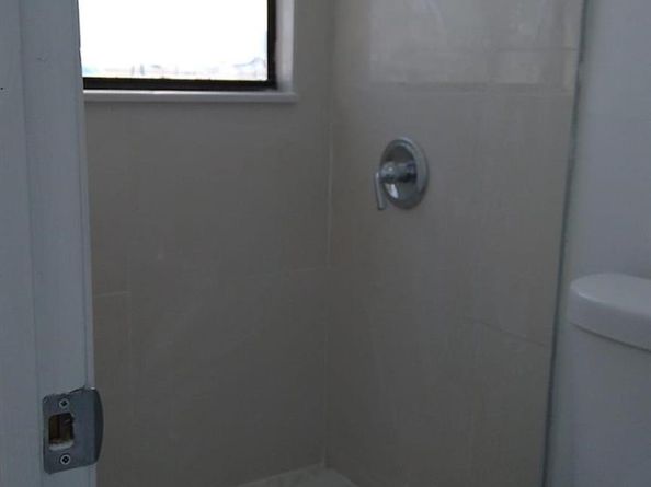 1011 NW 195th St, Miami Gardens FL 33169