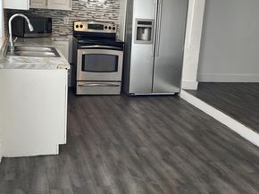 1011 NW 195th St, Miami Gardens FL 33169