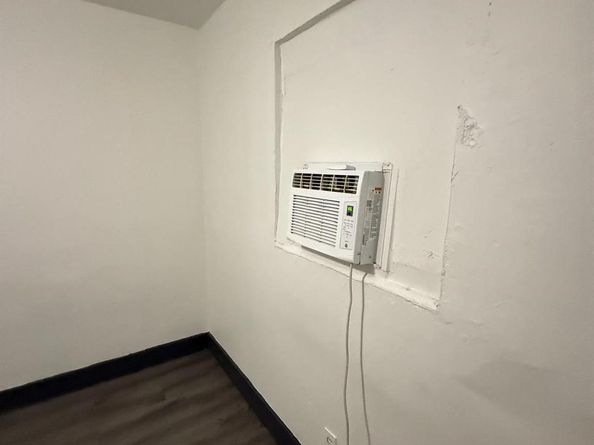 1011 NW 195th St, Miami Gardens FL 33169