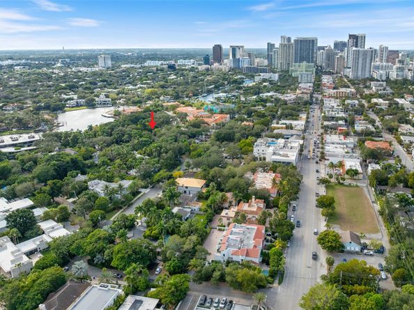 410 SE 16th Avenue, Fort Lauderdale FL 33301