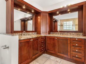 1998 NE 7th Street 101, Deerfield Beach FL 33441