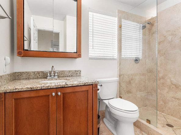 1998 NE 7th Street 101, Deerfield Beach FL 33441