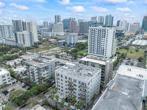 411 NW 1st Ave 303, Fort Lauderdale FL 33301