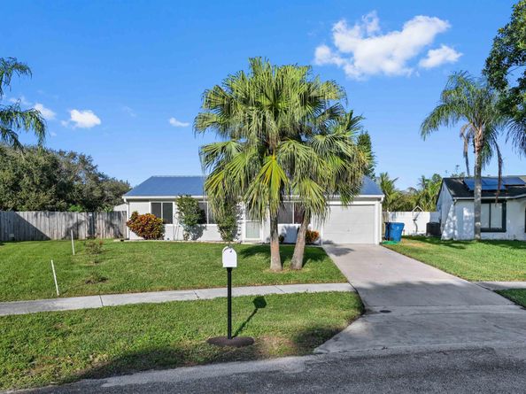 1373 Elmbank Way, Royal Palm Beach FL 33411