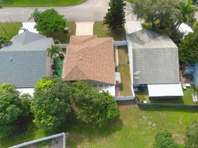 80 Tara Lakes Drive W, Boynton Beach FL 33436
