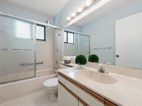 80 Tara Lakes Drive W, Boynton Beach FL 33436
