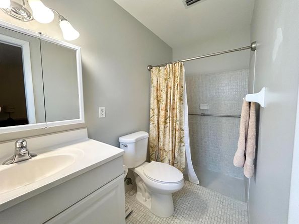 2787 Dudley Drive W G, West Palm Beach FL 33415