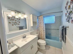 2787 Dudley Drive W G, West Palm Beach FL 33415
