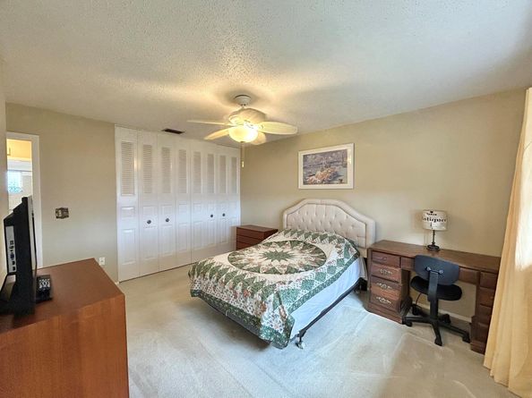 2787 Dudley Drive W G, West Palm Beach FL 33415