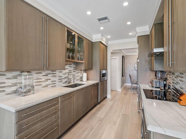 360 Spyglass Way, Jupiter FL 33477