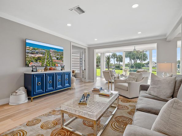 360 Spyglass Way, Jupiter FL 33477