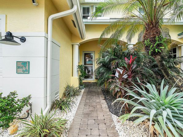 166 Barefoot Cove, Hypoluxo FL 33462